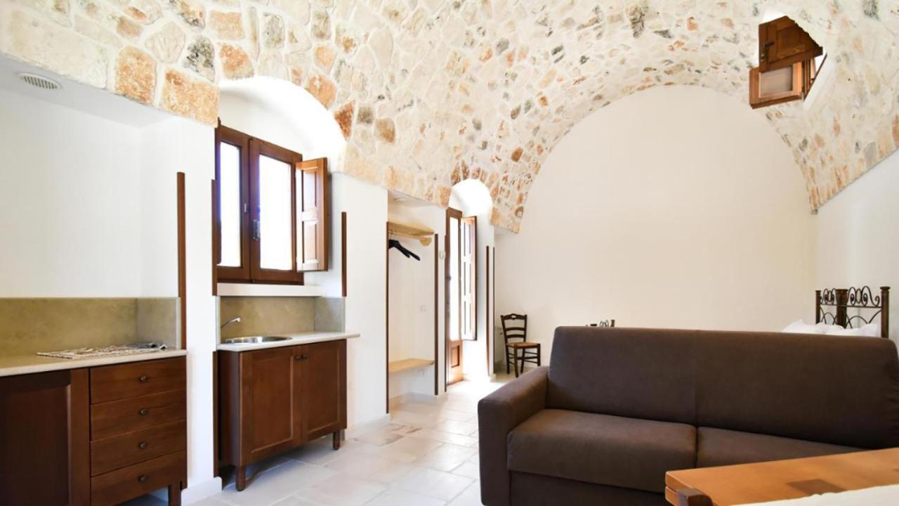 Borgo Miceli Da Giovanni Locorotondo Exterior photo